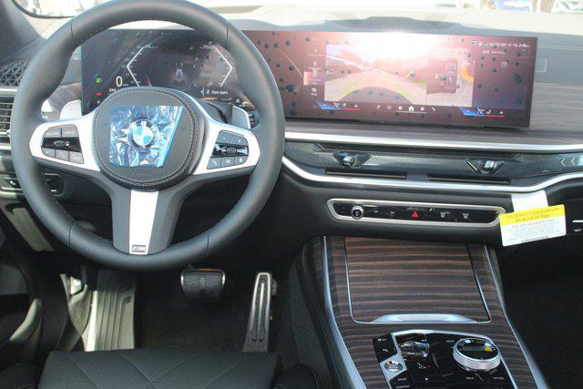 new 2025 BMW X7 car, priced at $97,225