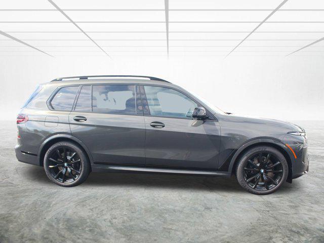 new 2026 BMW X7 car, priced at $128,645