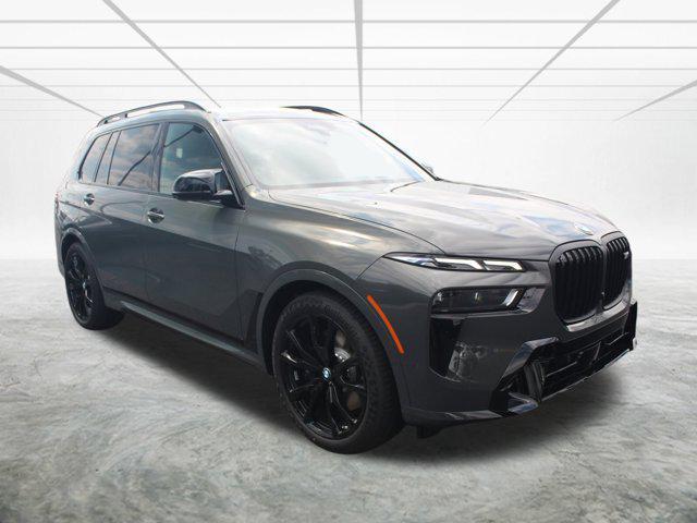 new 2026 BMW X7 car, priced at $128,645