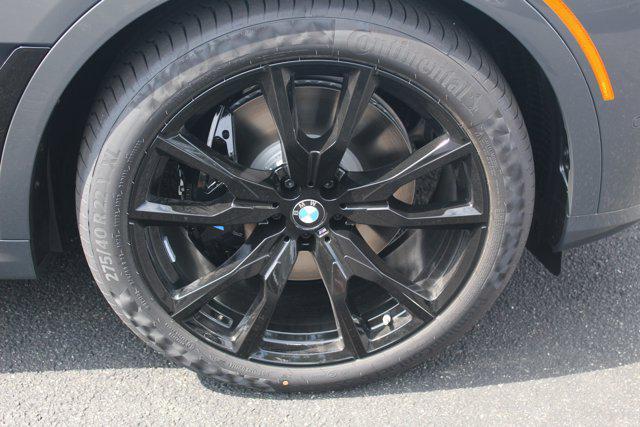 new 2026 BMW X7 car, priced at $128,645