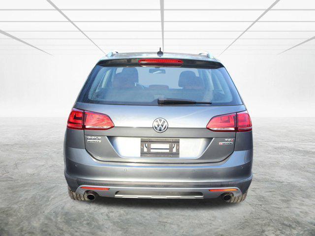 used 2017 Volkswagen Golf Alltrack car, priced at $17,998