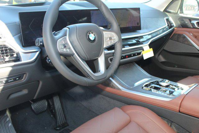 new 2025 BMW X7 car, priced at $96,975