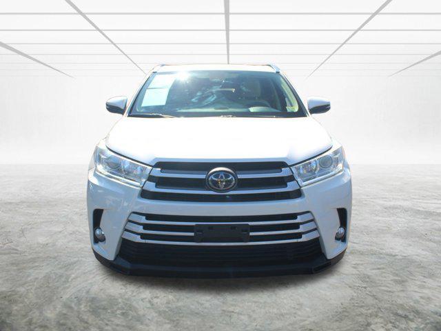 used 2019 Toyota Highlander car, priced at $24,688