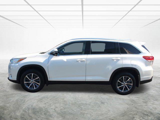 used 2019 Toyota Highlander car, priced at $24,688