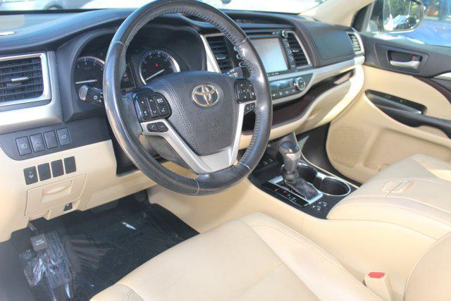 used 2019 Toyota Highlander car, priced at $24,688