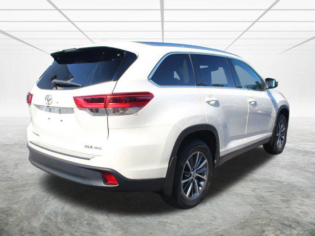 used 2019 Toyota Highlander car, priced at $24,688