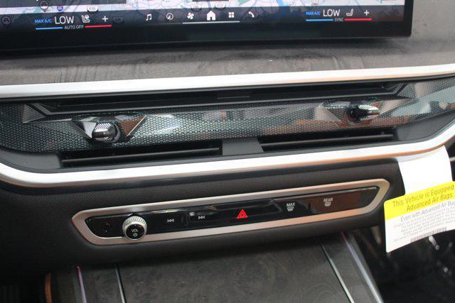 used 2025 BMW X7 car