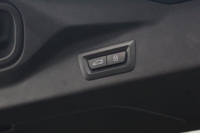used 2025 BMW X7 car