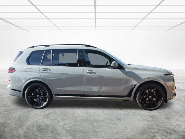new 2026 BMW X7 car, priced at $102,525