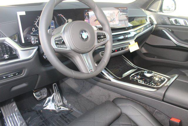 new 2026 BMW X7 car, priced at $102,525