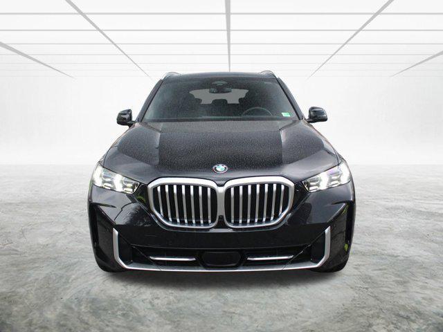 new 2025 BMW X5 car, priced at $73,225