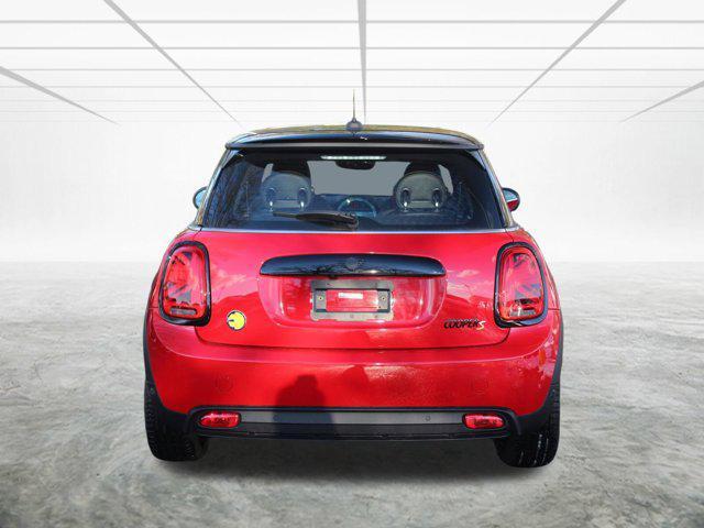 used 2023 MINI Hardtop car, priced at $24,998