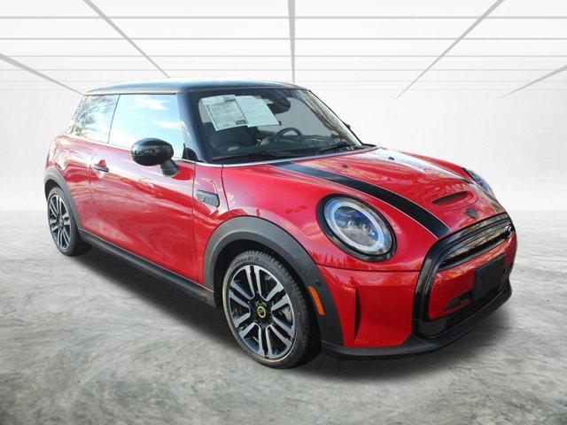 used 2023 MINI Hardtop car, priced at $24,998