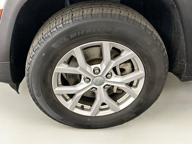 used 2021 Jeep Grand Cherokee L car, priced at $27,697