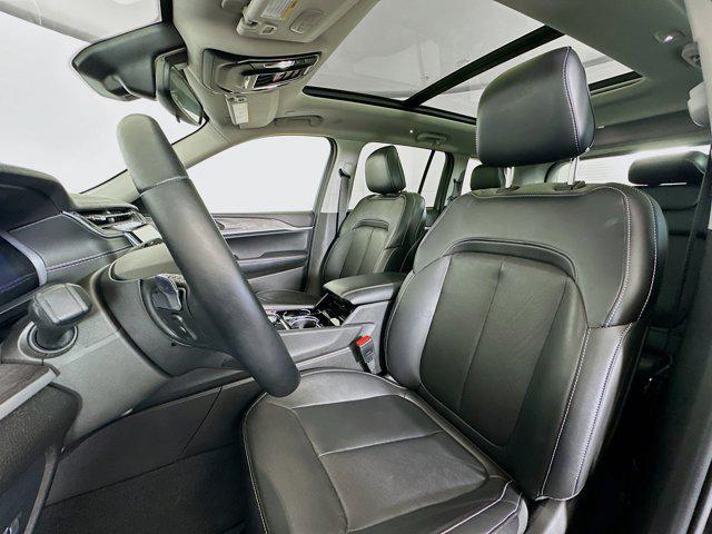 used 2022 Jeep Grand Cherokee car, priced at $30,197