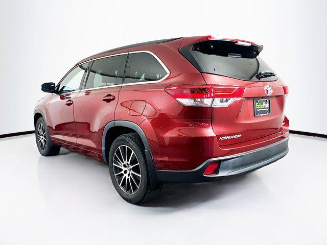 used 2017 Toyota Highlander car, priced at $21,989