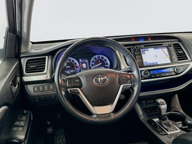 used 2017 Toyota Highlander car, priced at $21,989