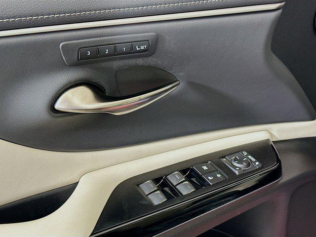used 2024 Lexus ES 350 car, priced at $34,497
