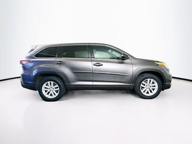 used 2015 Toyota Highlander car, priced at $17,499