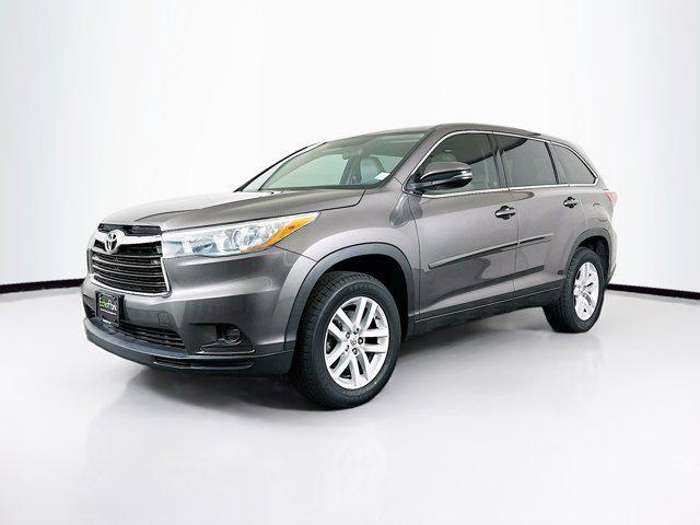 used 2015 Toyota Highlander car, priced at $17,499