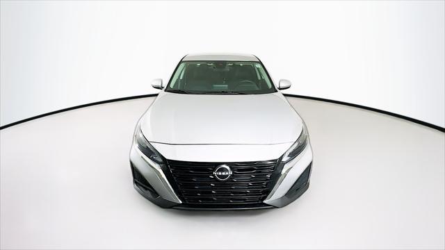 used 2023 Nissan Altima car, priced at $18,289