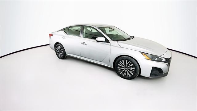 used 2023 Nissan Altima car, priced at $18,289