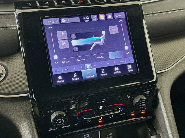 used 2024 Jeep Grand Cherokee car, priced at $27,997