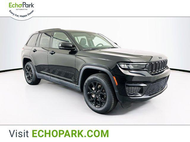 used 2024 Jeep Grand Cherokee car, priced at $27,997