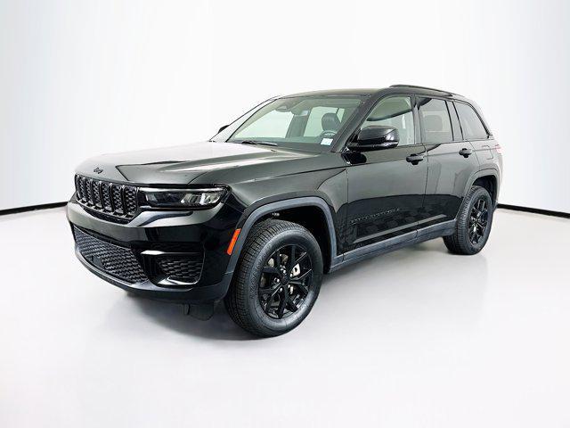 used 2024 Jeep Grand Cherokee car, priced at $27,997