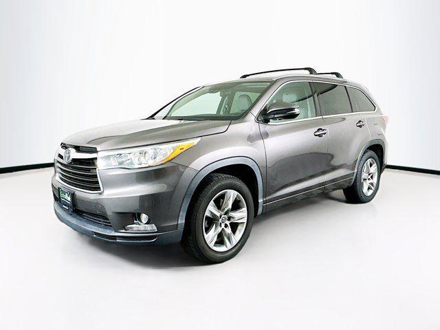 used 2016 Toyota Highlander car, priced at $19,789