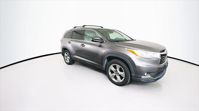 used 2016 Toyota Highlander car, priced at $18,299