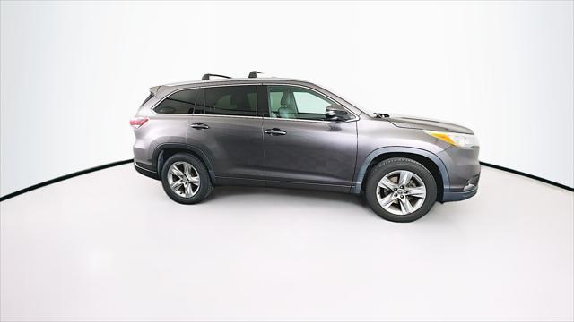 used 2016 Toyota Highlander car, priced at $18,299