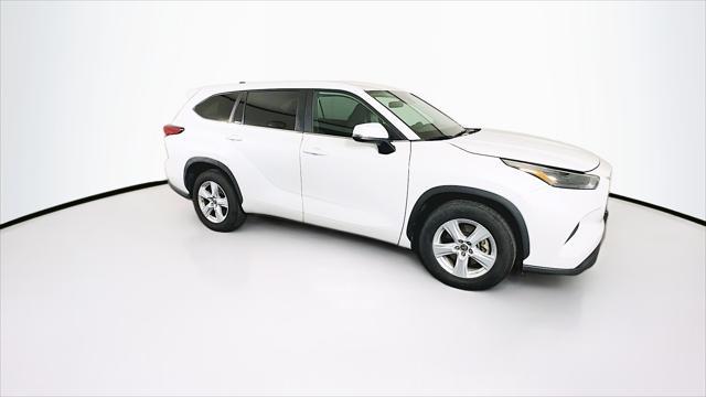 used 2023 Toyota Highlander car, priced at $26,589