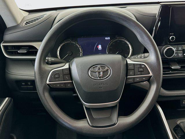 used 2023 Toyota Highlander car, priced at $28,839