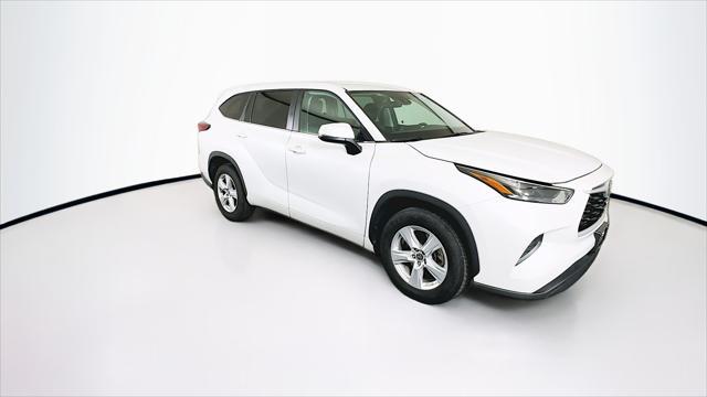 used 2023 Toyota Highlander car, priced at $26,589