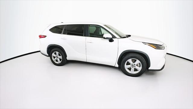 used 2023 Toyota Highlander car, priced at $26,589