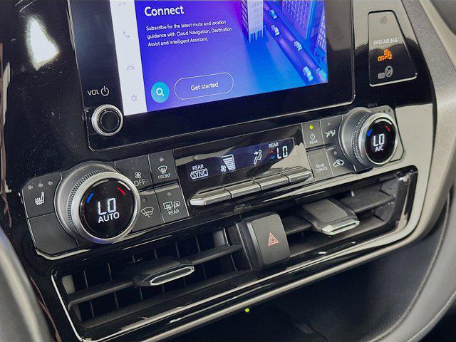 used 2023 Toyota Highlander car, priced at $34,797