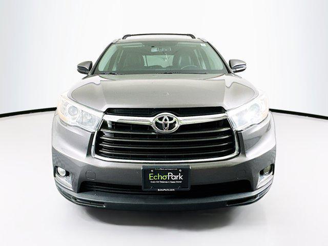 used 2014 Toyota Highlander car, priced at $18,799