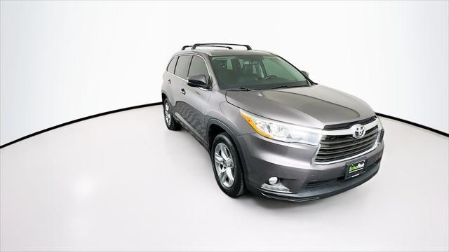 used 2014 Toyota Highlander car, priced at $17,799