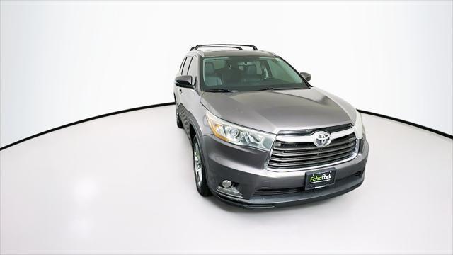 used 2014 Toyota Highlander car, priced at $17,799