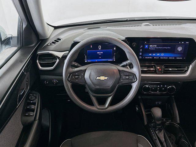 used 2024 Chevrolet TrailBlazer car, priced at $20,187