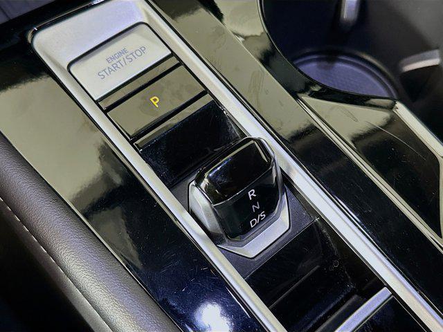 used 2025 Volkswagen Atlas car, priced at $30,997