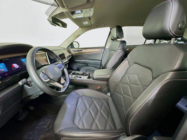 used 2025 Volkswagen Atlas car, priced at $30,997