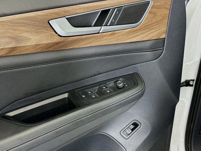 used 2024 Volkswagen Atlas car, priced at $28,597
