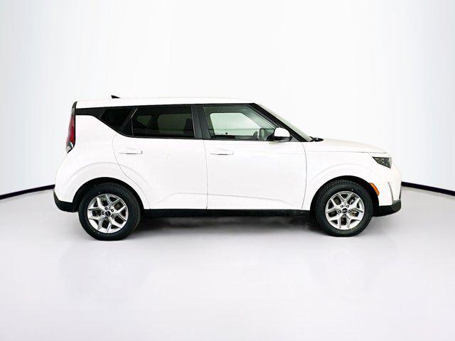 used 2023 Kia Soul car, priced at $15,489