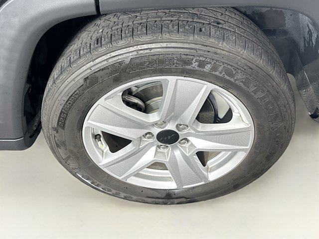 used 2022 Jeep Compass car, priced at $19,397