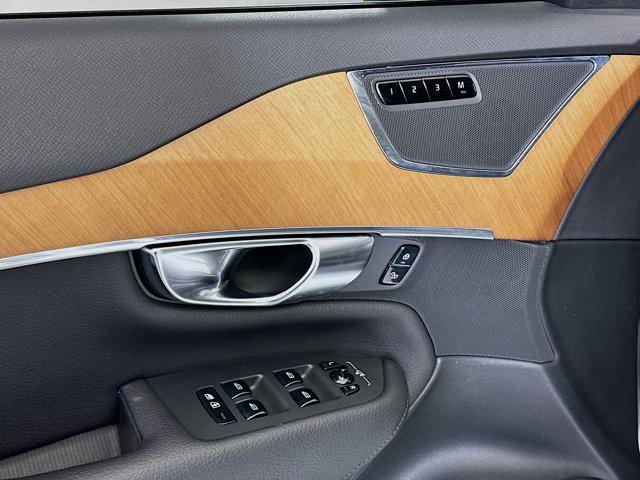 used 2022 Volvo XC90 car, priced at $33,487