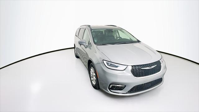 used 2022 Chrysler Pacifica car, priced at $18,589