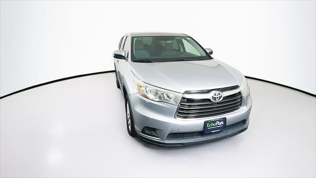 used 2015 Toyota Highlander car, priced at $12,999