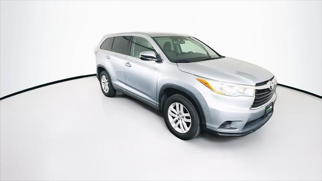 used 2015 Toyota Highlander car, priced at $12,999